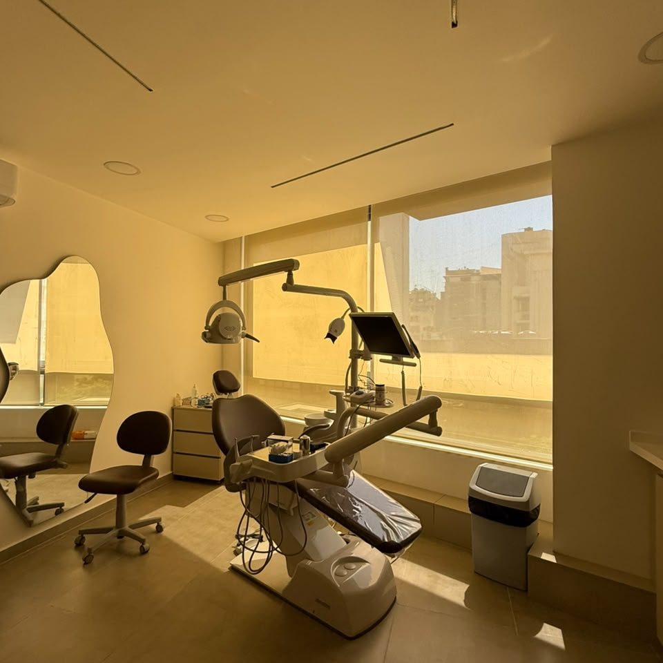 Second treatment room of the dental clinic in Mar Elias, Beirut